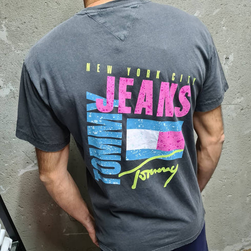TommyJeans חולצת טומי גינס טישרט אפור מהמם